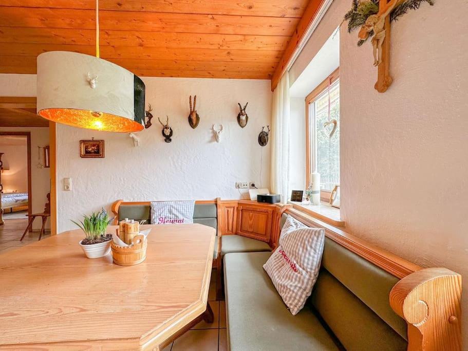 Alpines Wohlfuehl-Apartment Oplus Oberstaufen Extérieur photo
